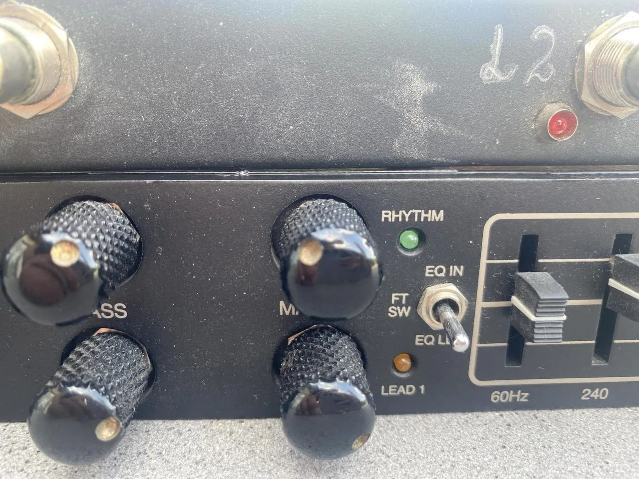 MESA BOOGIE FORMULA PRE PREAMP + midi přepínač