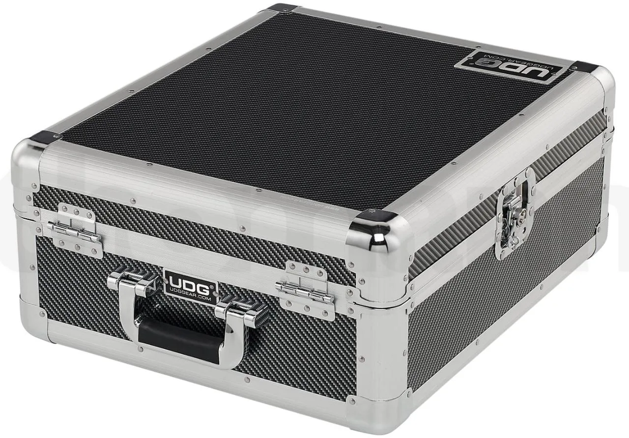 Kufr na techniku: UDG Pick Foam Carbon Flightcase M