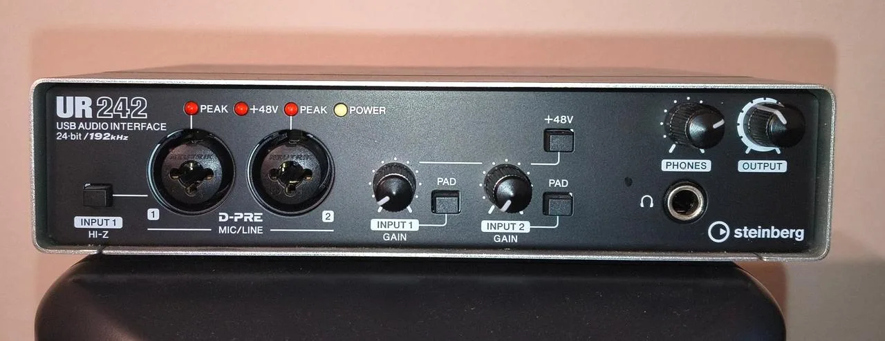 USB zvuková karta Steinberg UR242