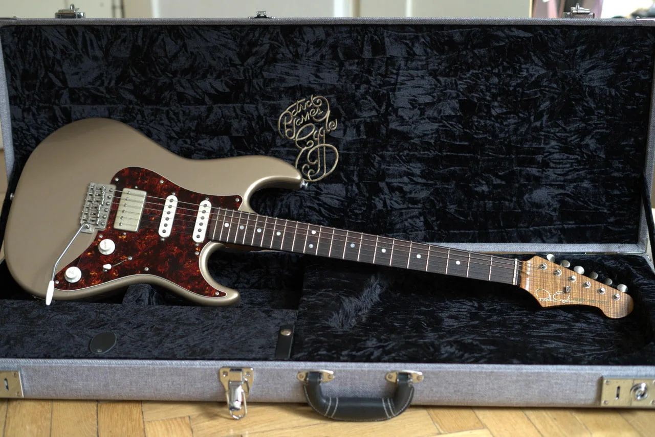 Patrick James Eggle 96 Custom Order - výměna možná