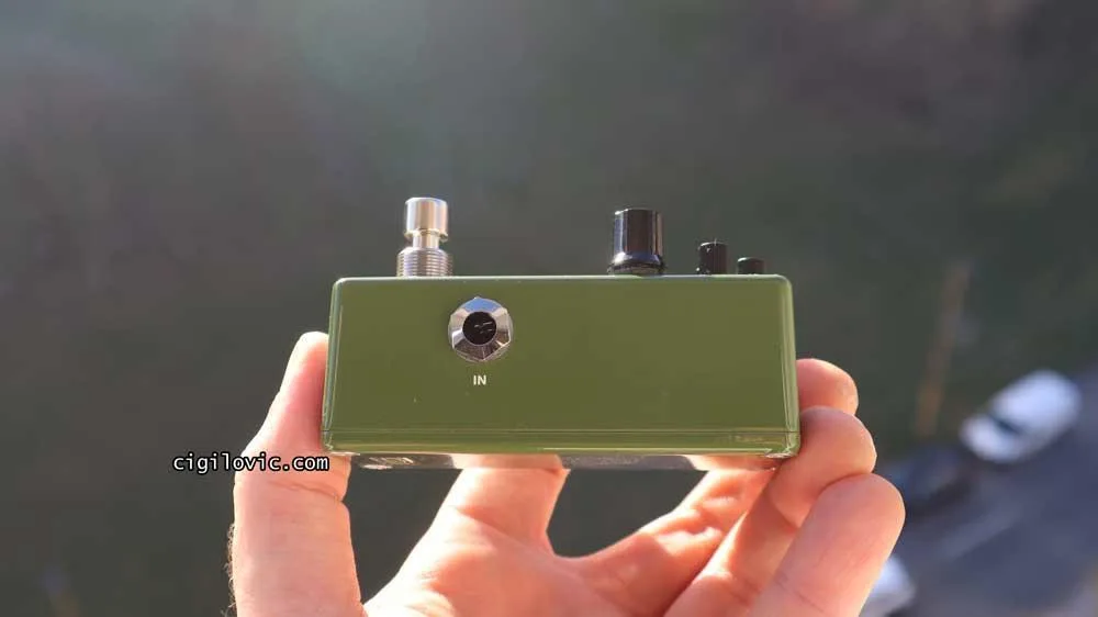 MXR M281 Thump Bass Preamp