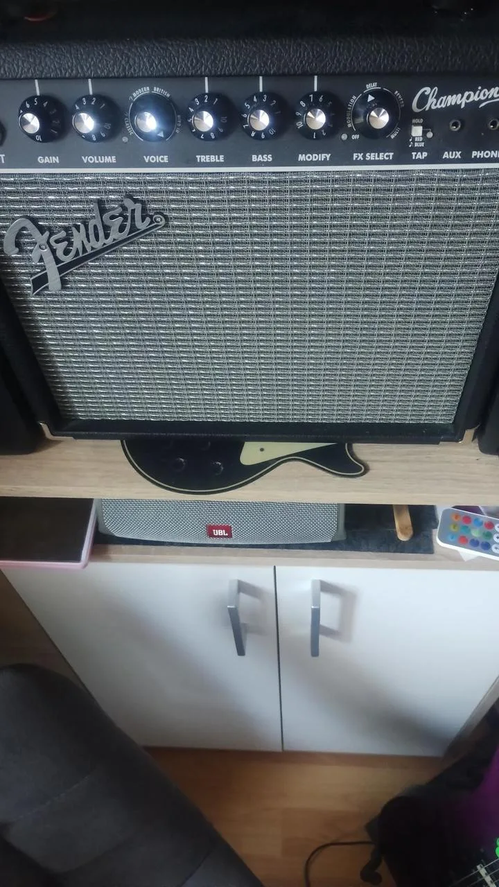 Zánovní Fender Champion II 25 w