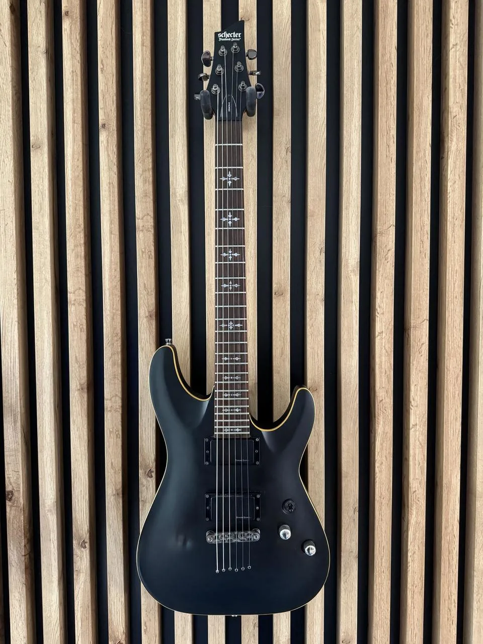Schecter Demon-6 Black