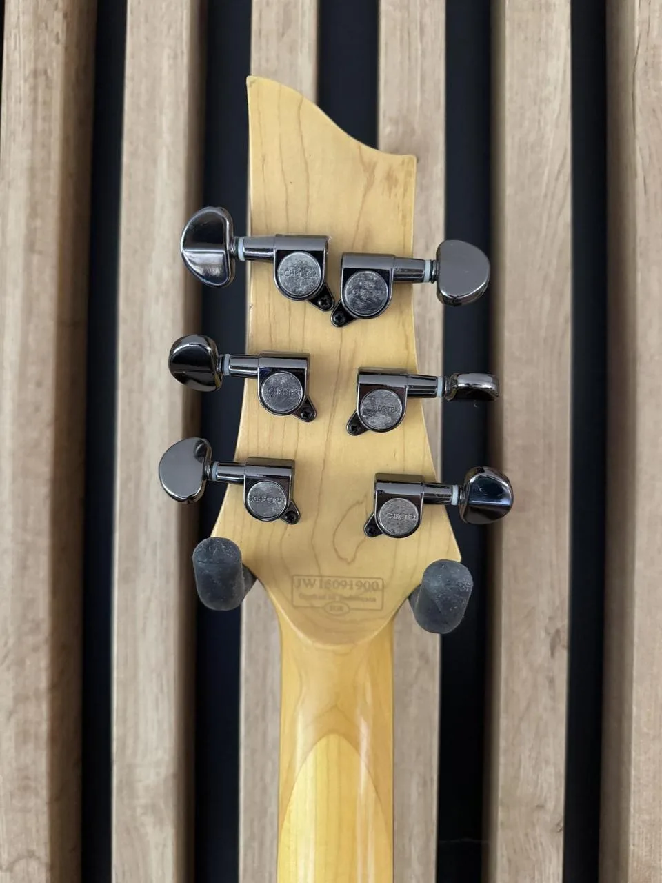 Schecter Demon-6 Black