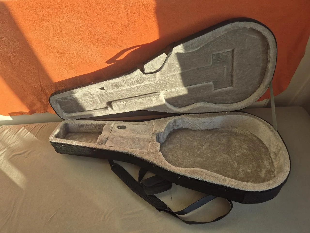 Hard case Crossrock CRP300