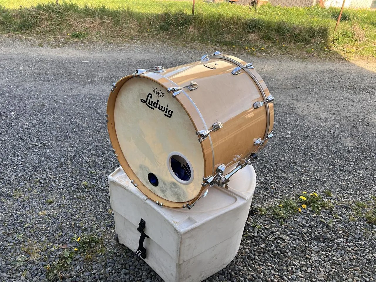 Ludwig Centennial Maple kopák 22” a floor 18”