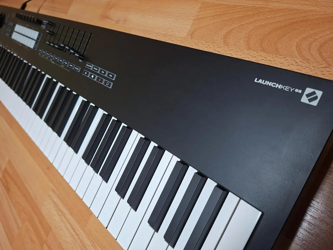 Novation Launchkey 88 Mk3