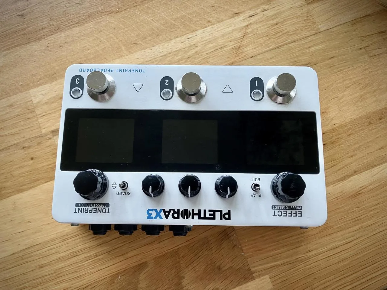 TC Electronic PLETHORA X3 - multiefekt