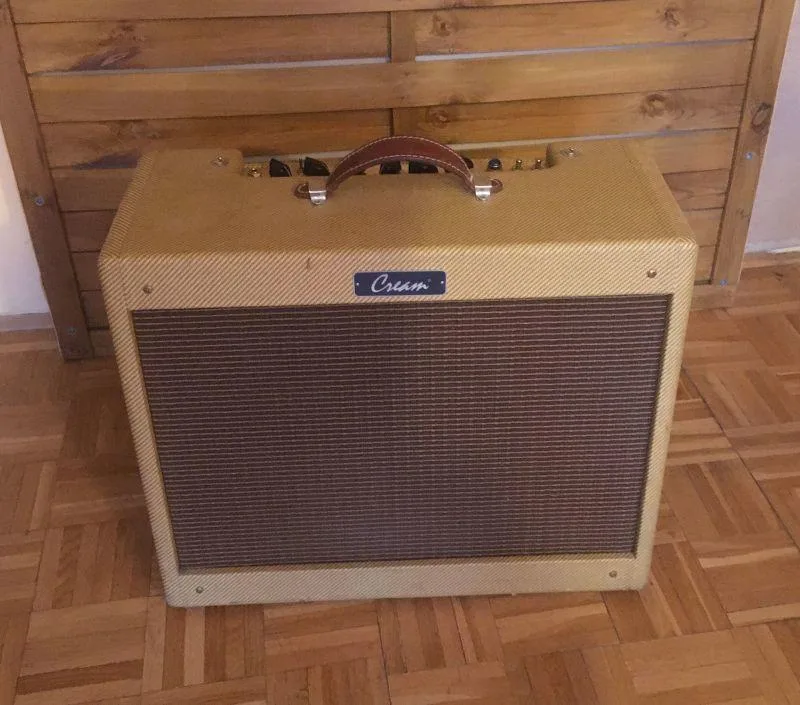 Celolampové kombo Cream Tweedsound