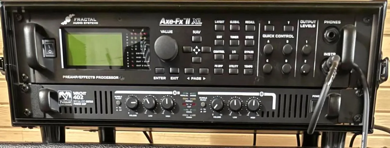 Fractal Axe-Fx II XL + Palmer Macht 402 + 19" Rack 3U