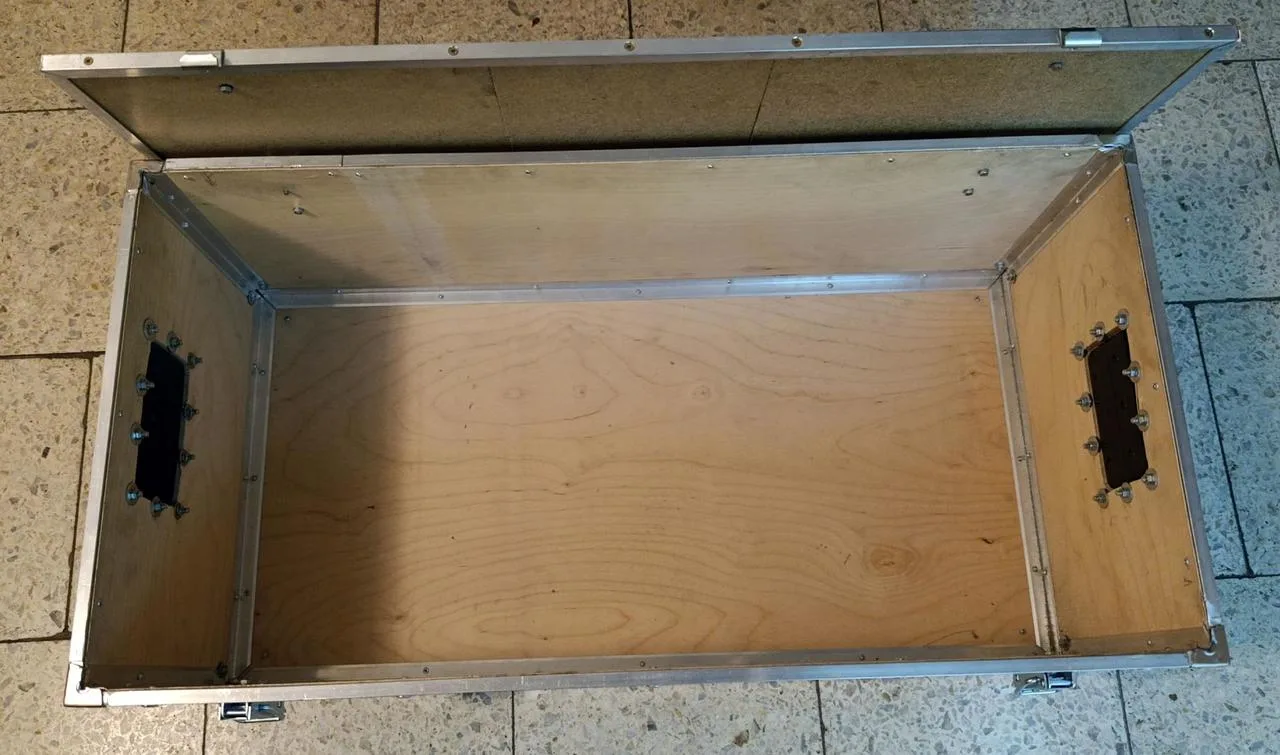 Rack na příslušenství