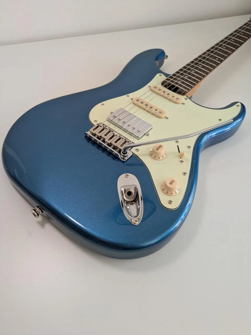 Harley Benton ST-Modern HSS LPB - seřízená, zbroušená