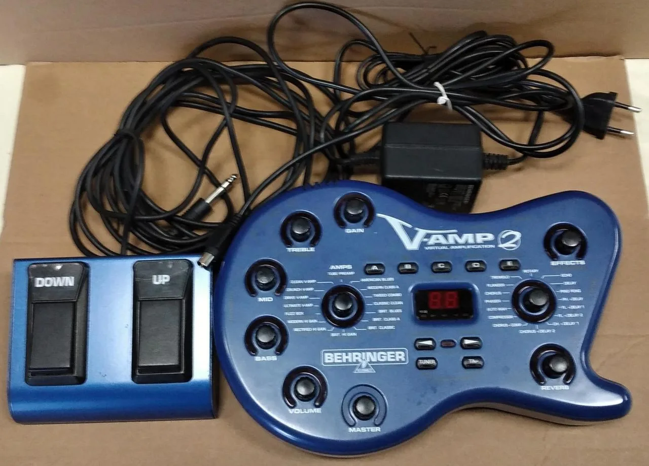 Behringer VIRTUAL AMPLIFICATION V-AMP2