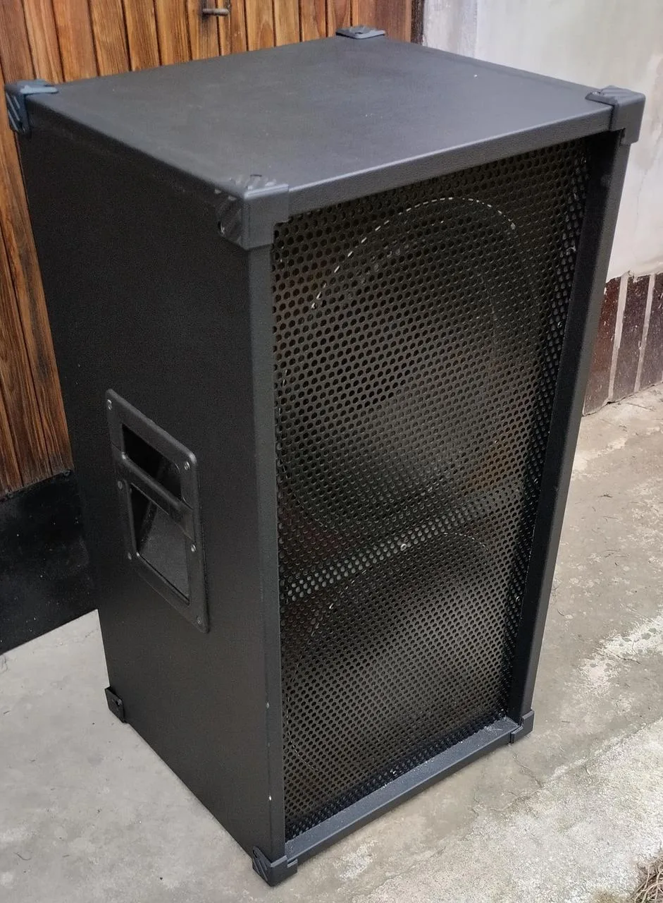 Kytarovy reprobox 2 x 12"