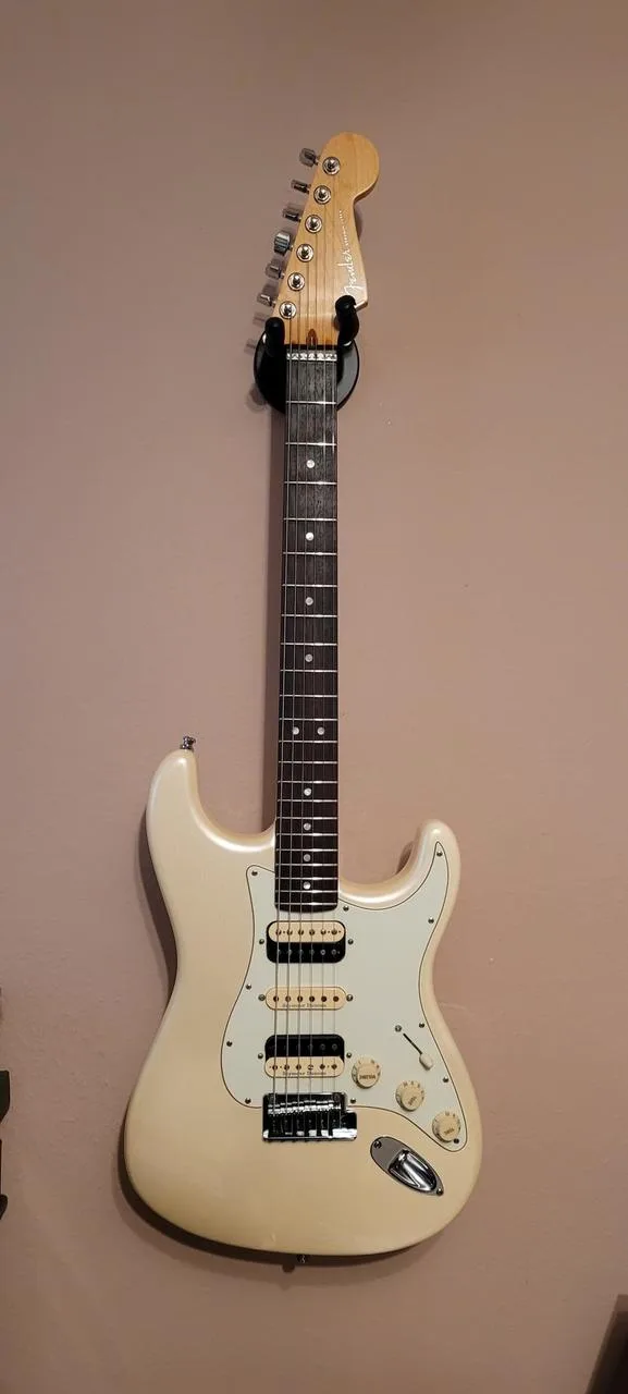 Fender american deluxe stratocaster