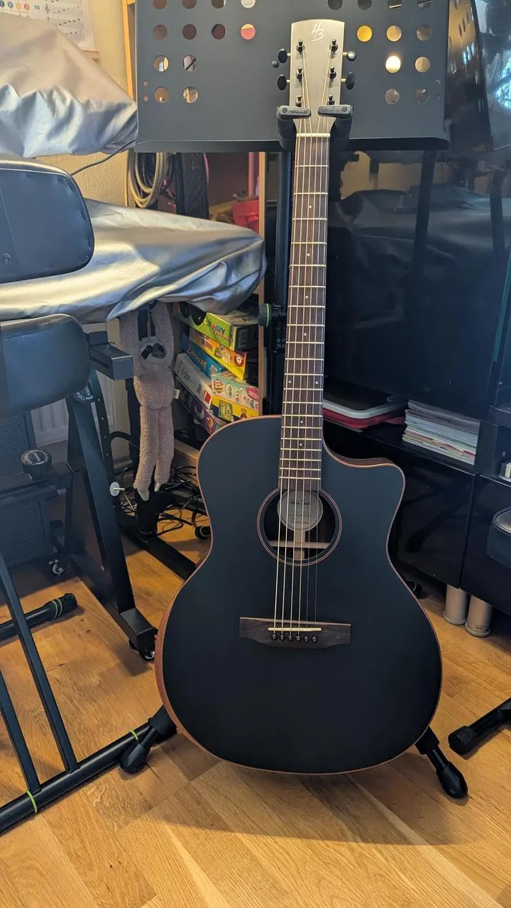 Harley Benton CLG-70ASR CE SBK AllSolid