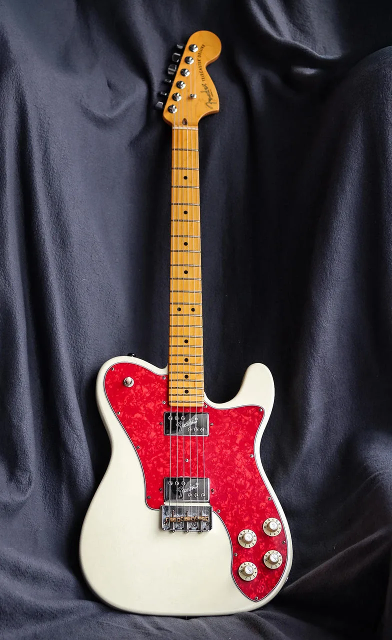 Fender American Pro II Telecaster Deluxe