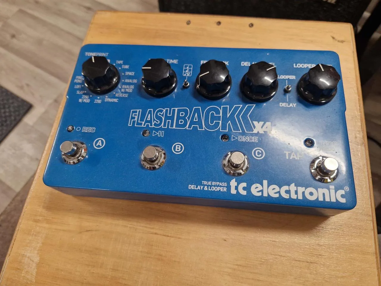 TC Electronic Flashback X4