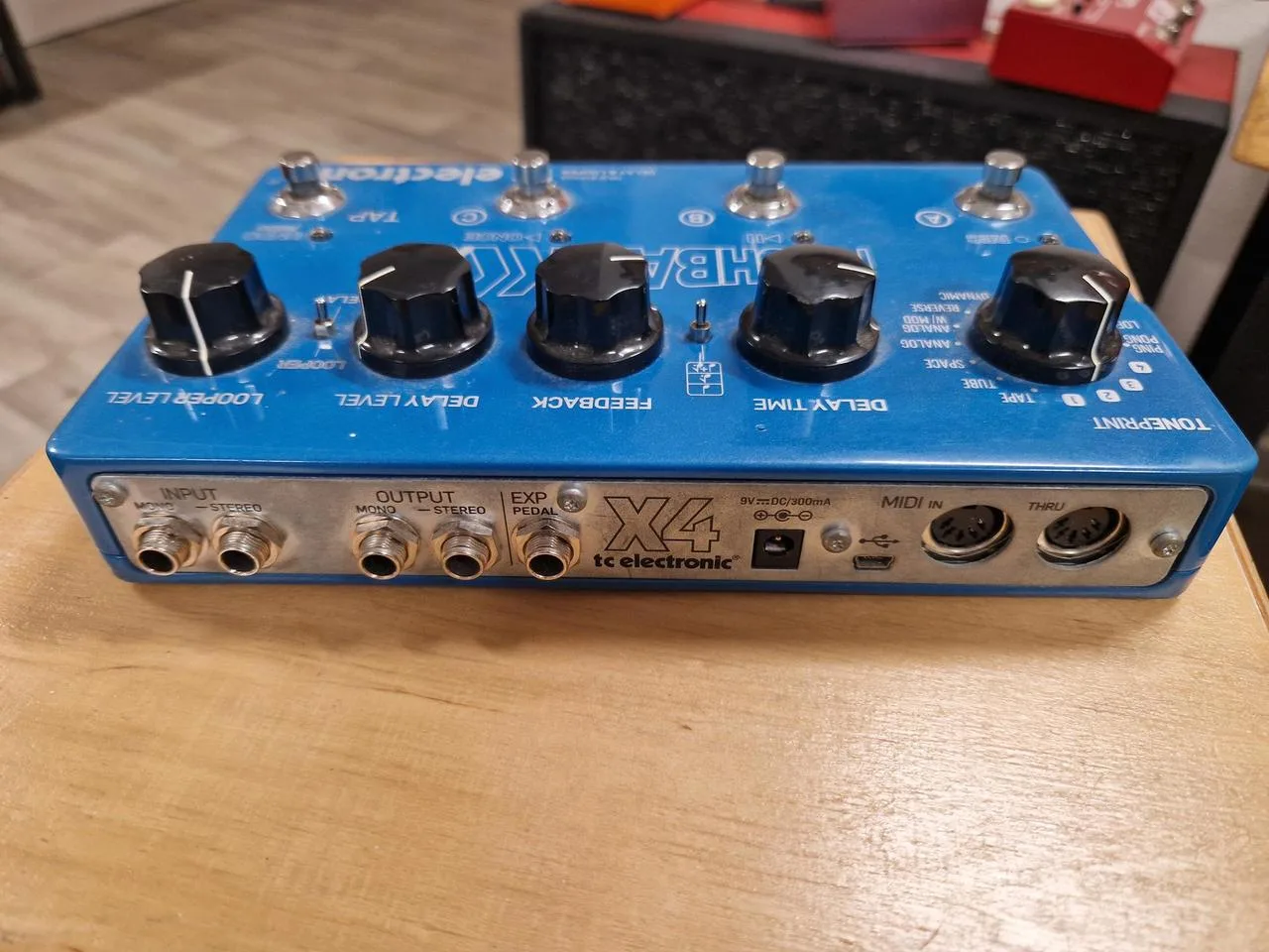 TC Electronic Flashback X4