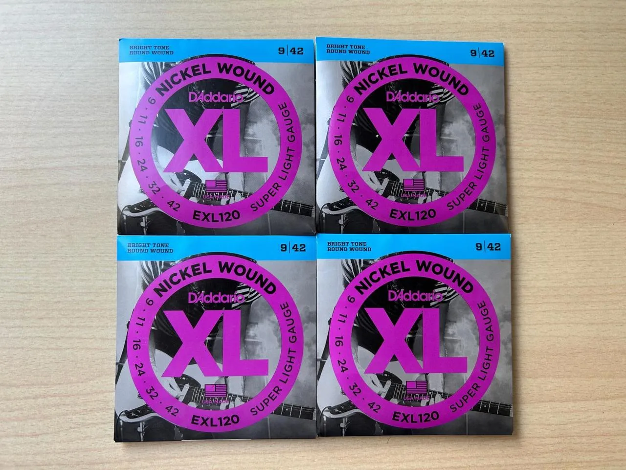 4x D'Addario EXL120 9-42 struny pro elektrickou kytaru