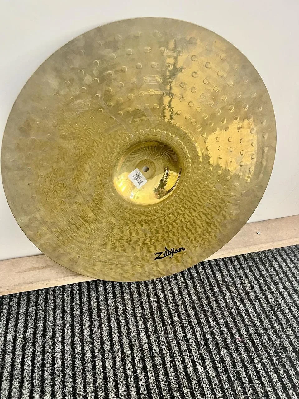 Zildjian Z Planet 20" ride.