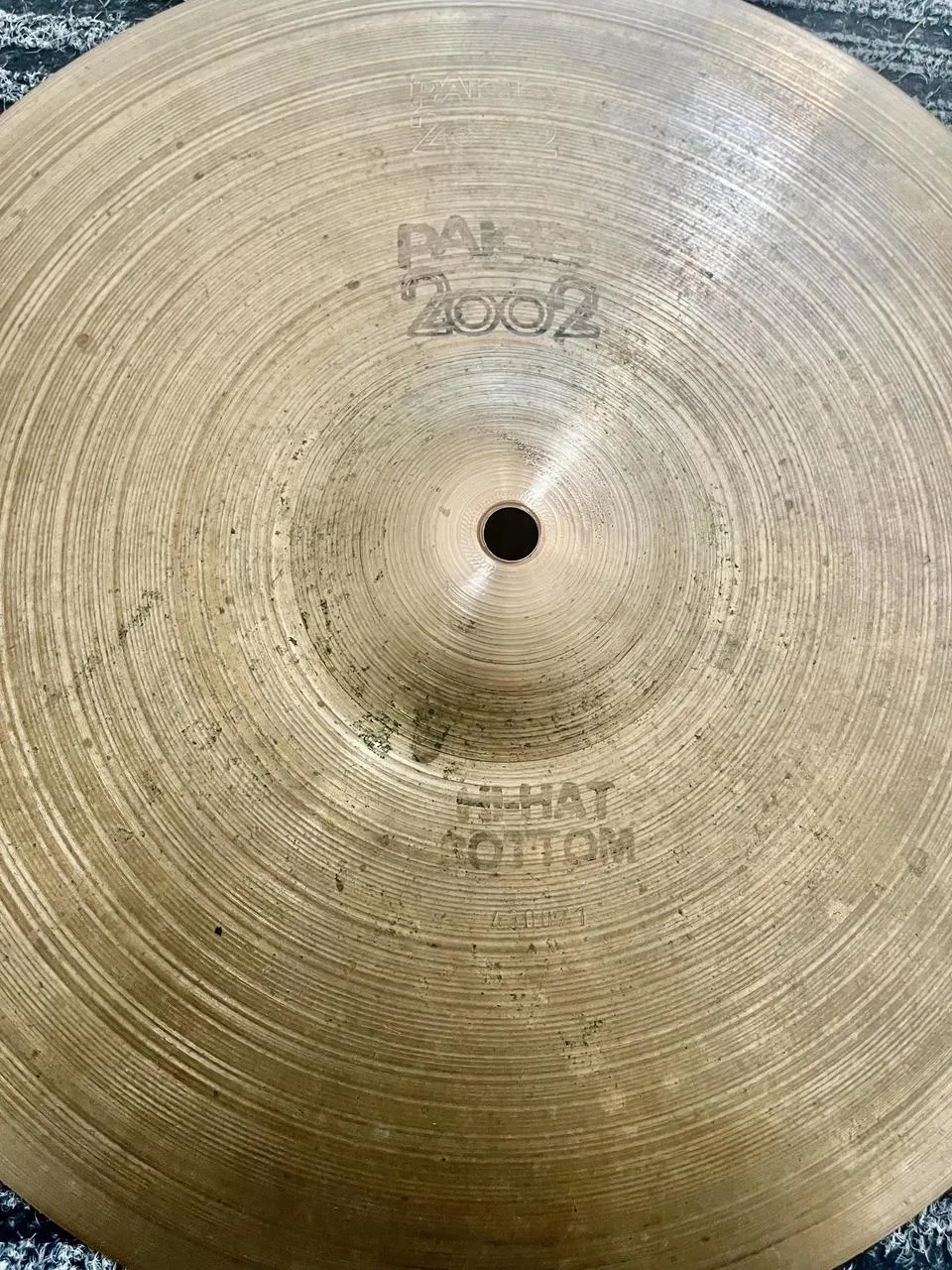 Paiste 2002 hi hat 14" black label. Rok 1974.