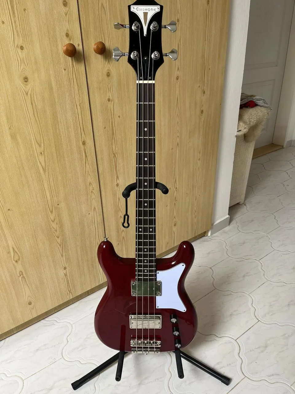 Epiphone Newport Bass Cherry