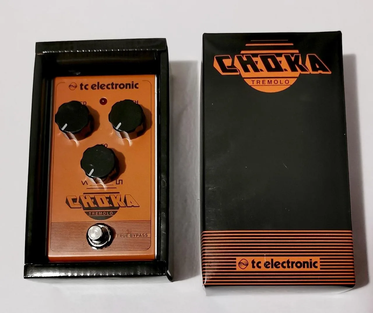 TC ELECTRONIC CHOKA TREMOLO