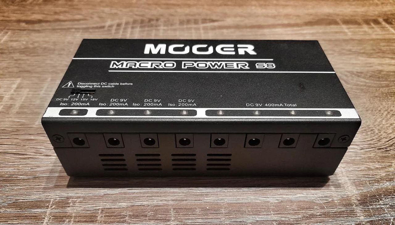MULTIADAPTÉR MOOER S8