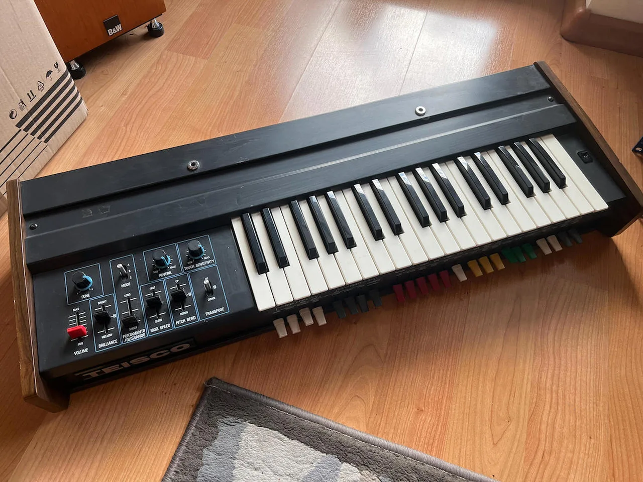 Teisco (Kawai) 100p