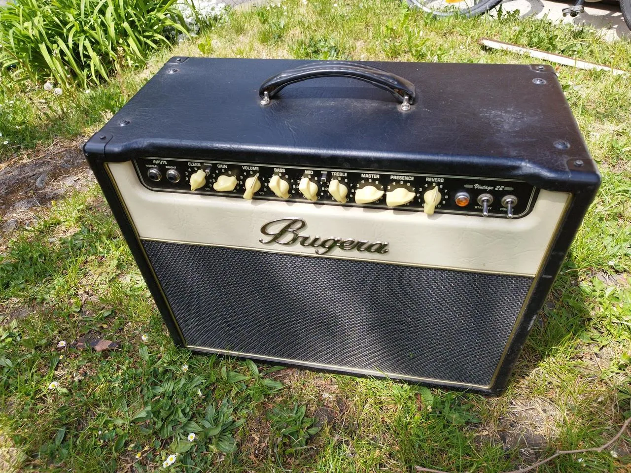 Prodám Bugera Vintage 22