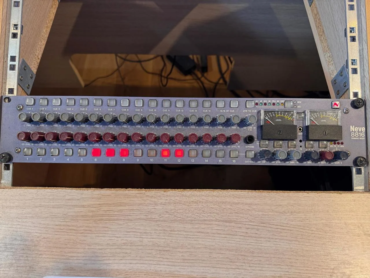 Neve 8816 blue