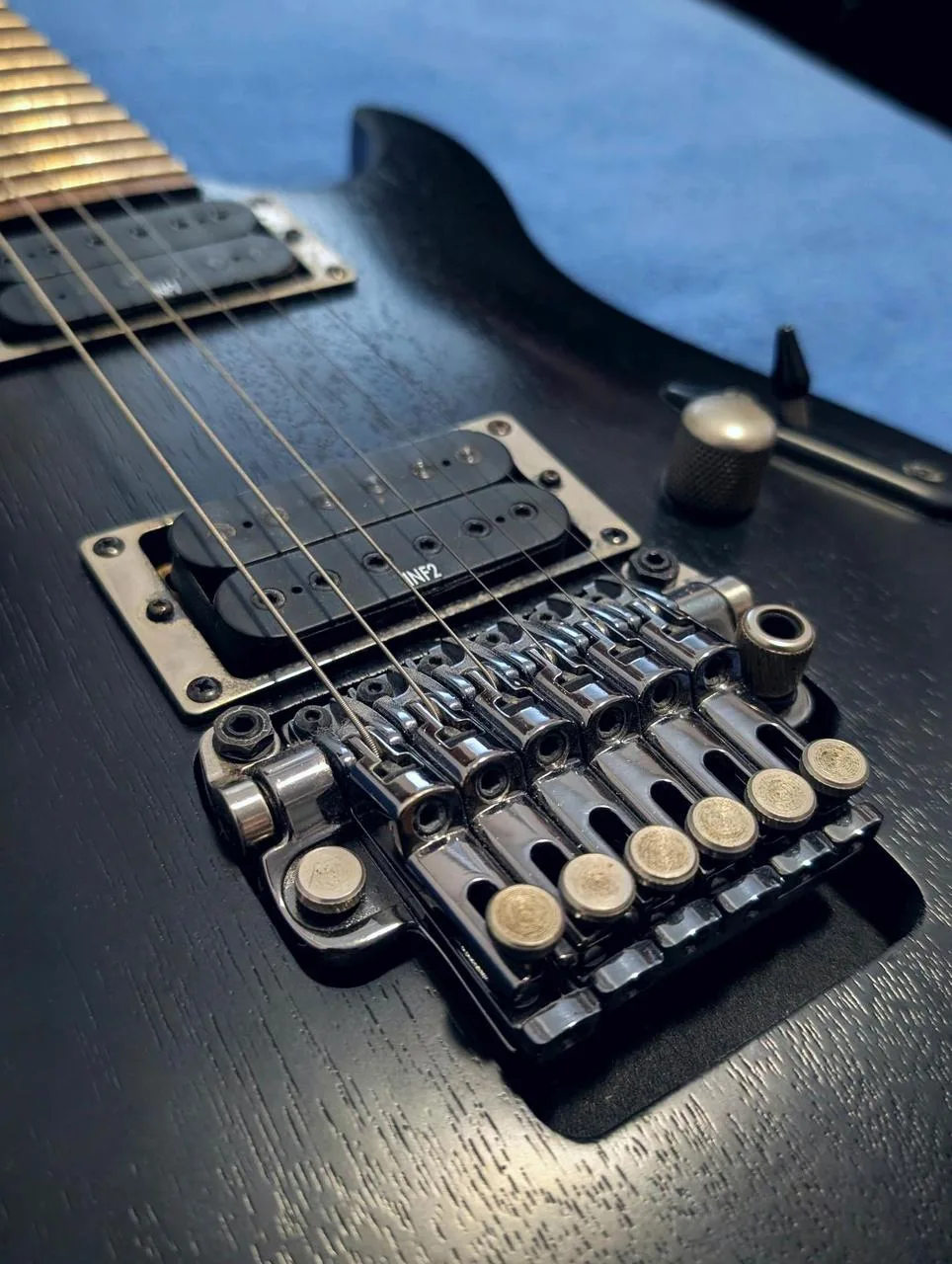 Ibanez S320
