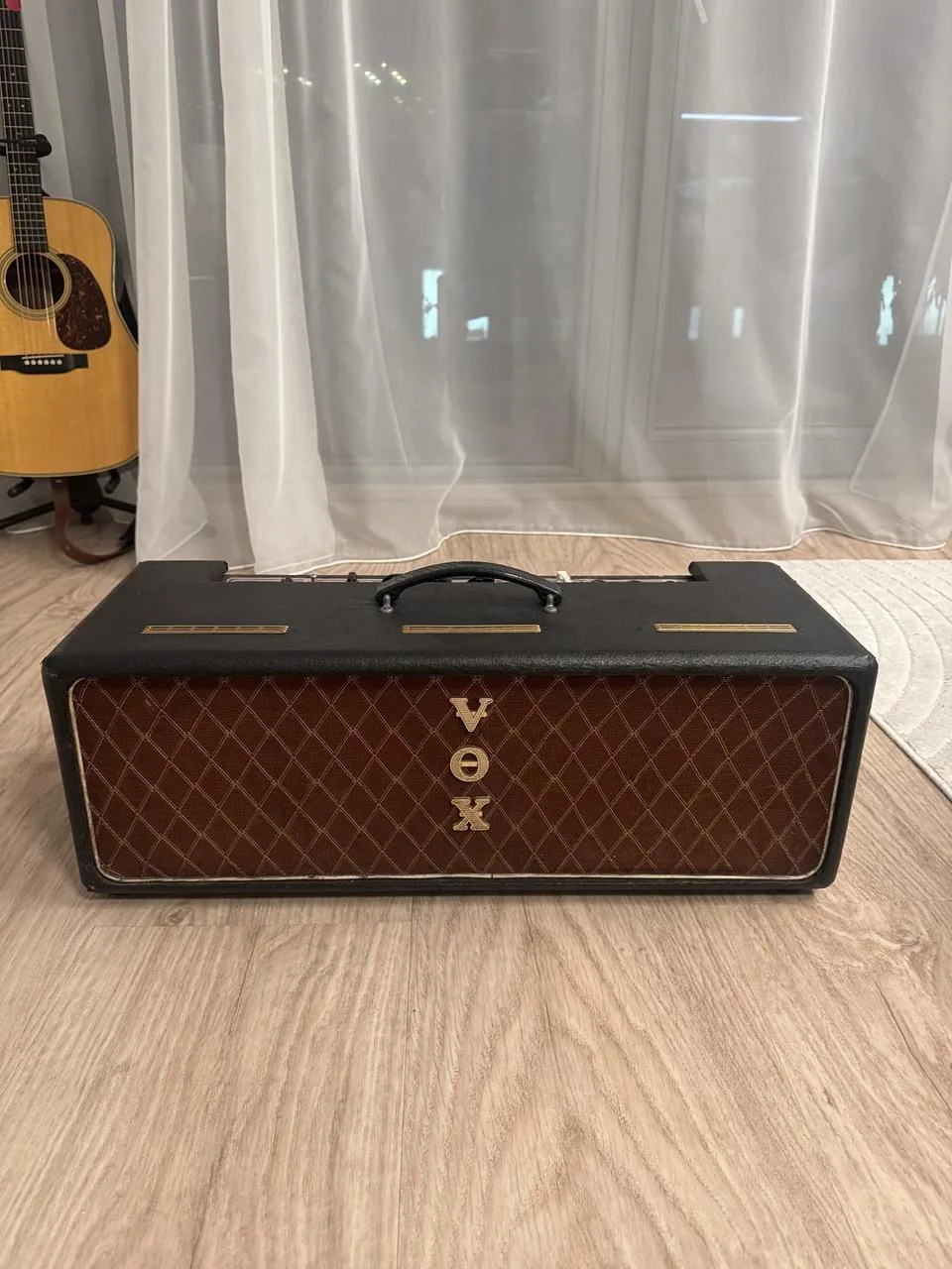Vox AC30 hlava z roku 1964