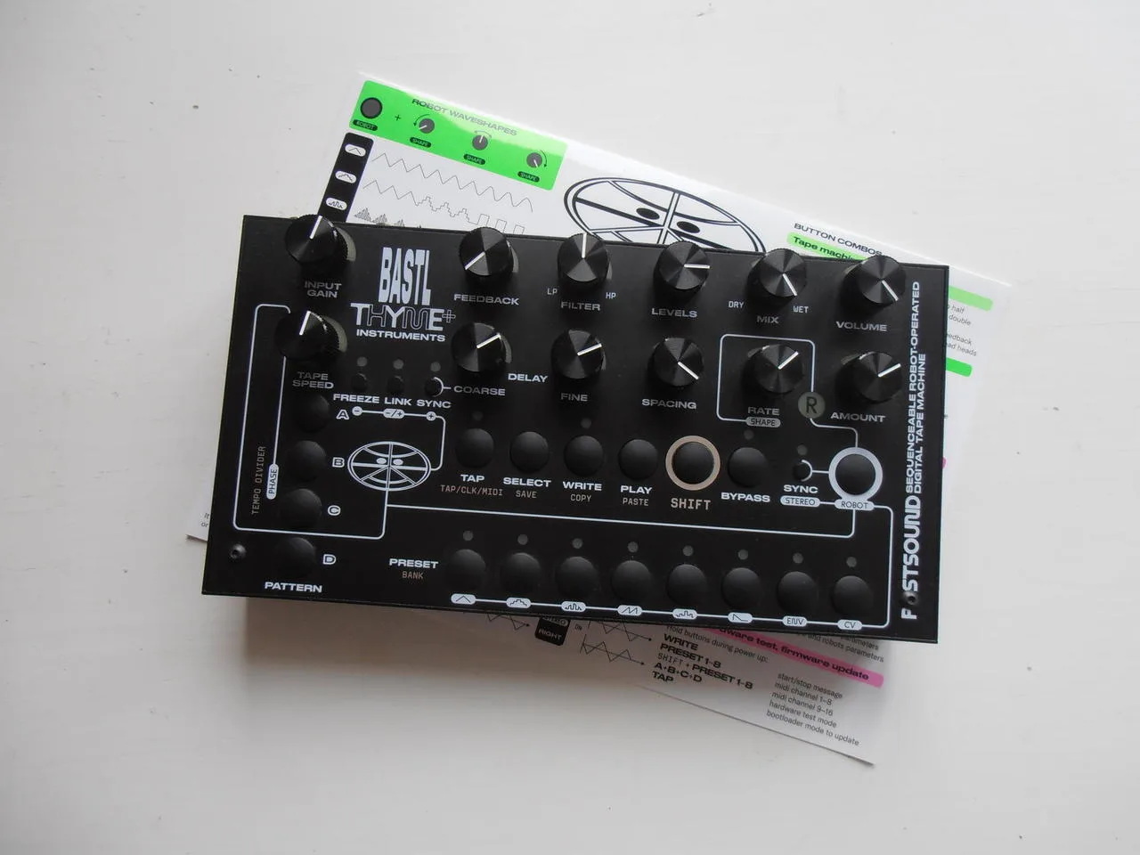 Bastl Instruments Thyme+