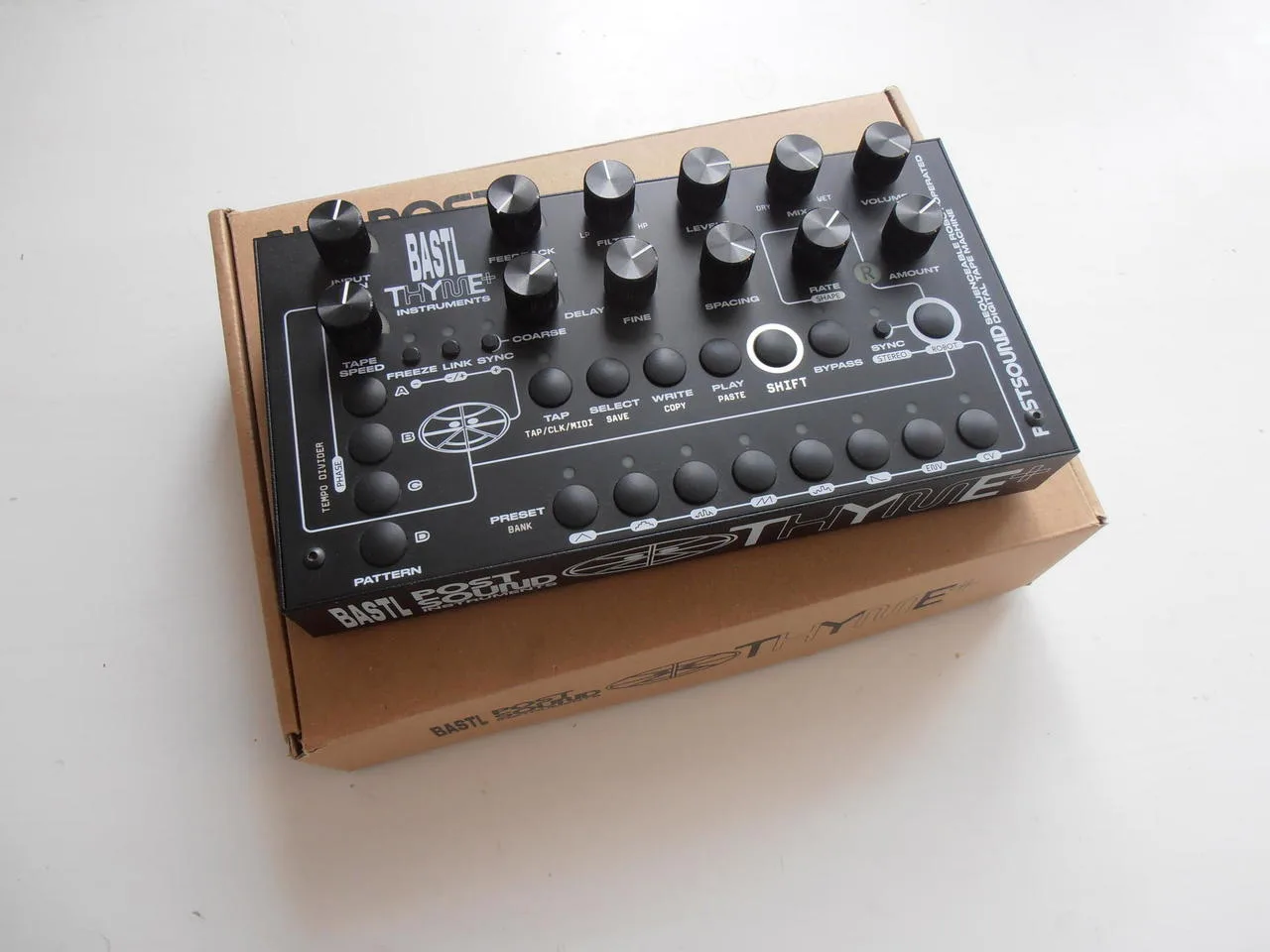 Bastl Instruments Thyme+