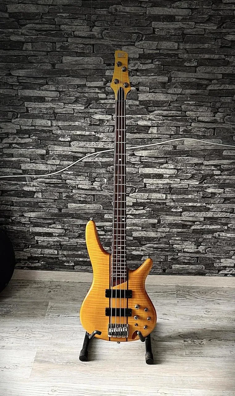 Prodám Ibanez SR700