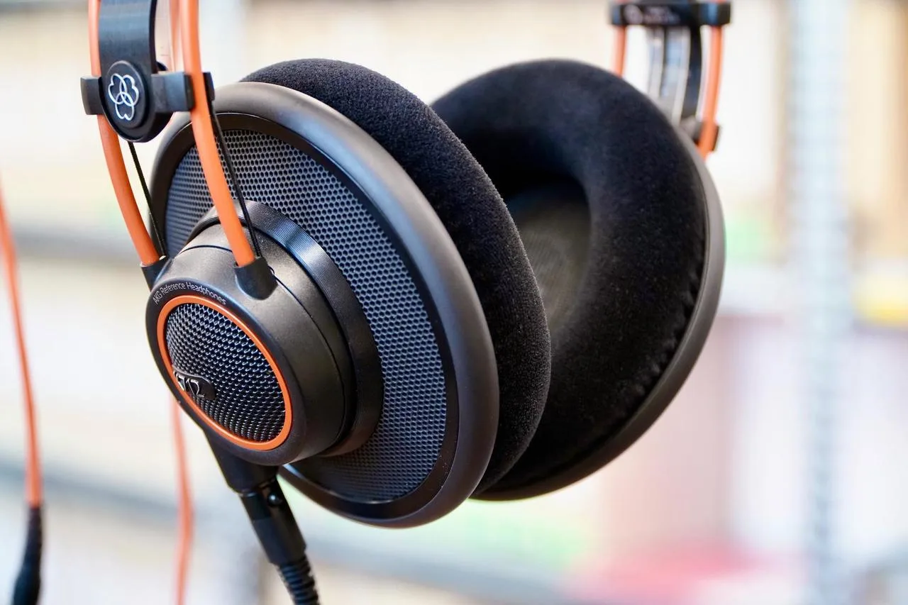 AKG K712 PRO
