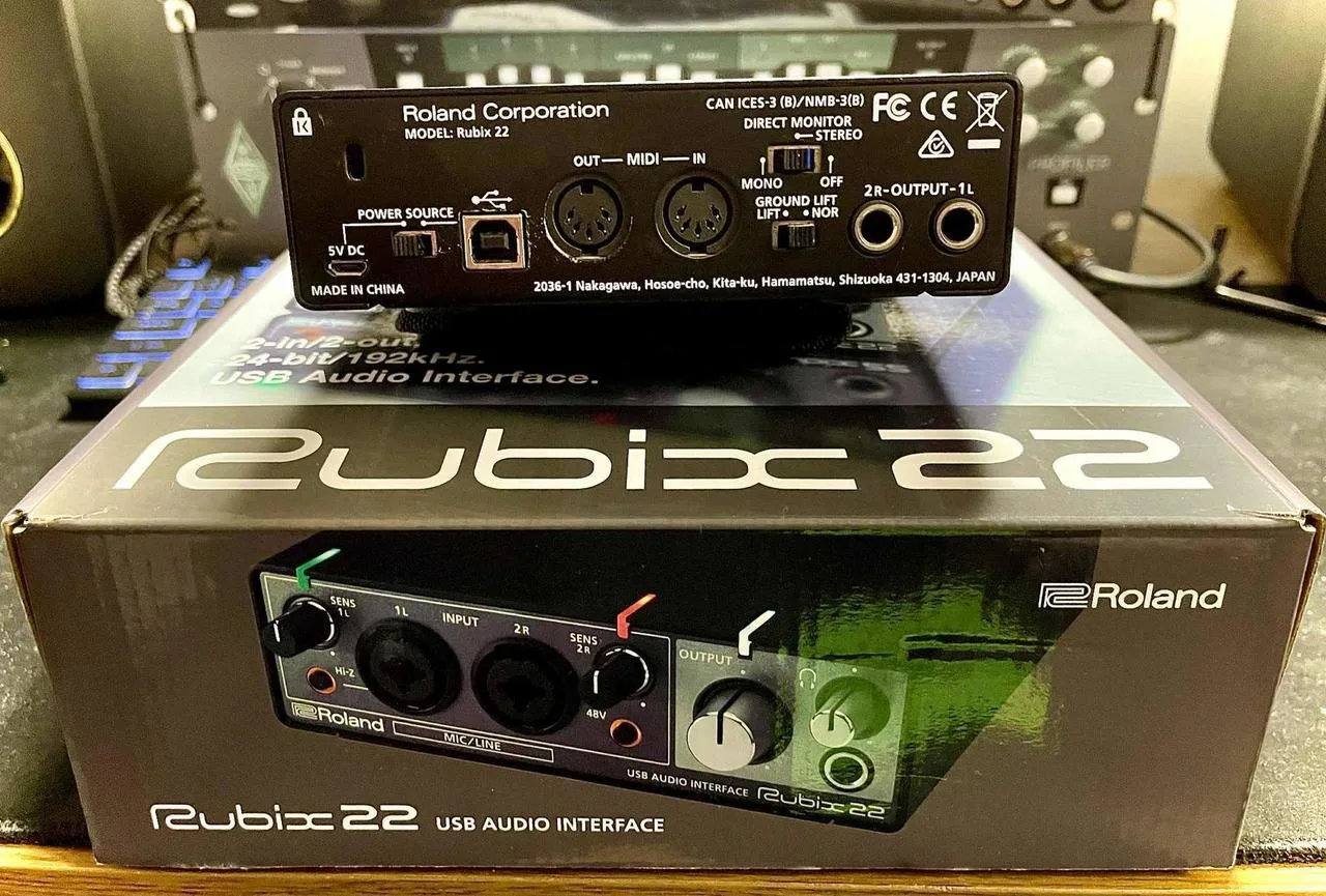 Zvuková Karta Roland Rubix 22