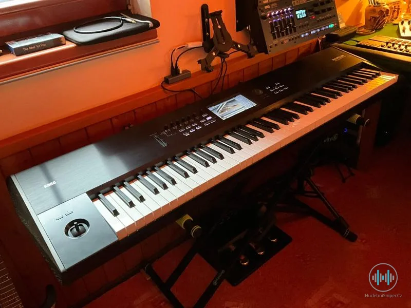 KORG NAUTILUS 88 JAKO NOVÝ 512GB SSD