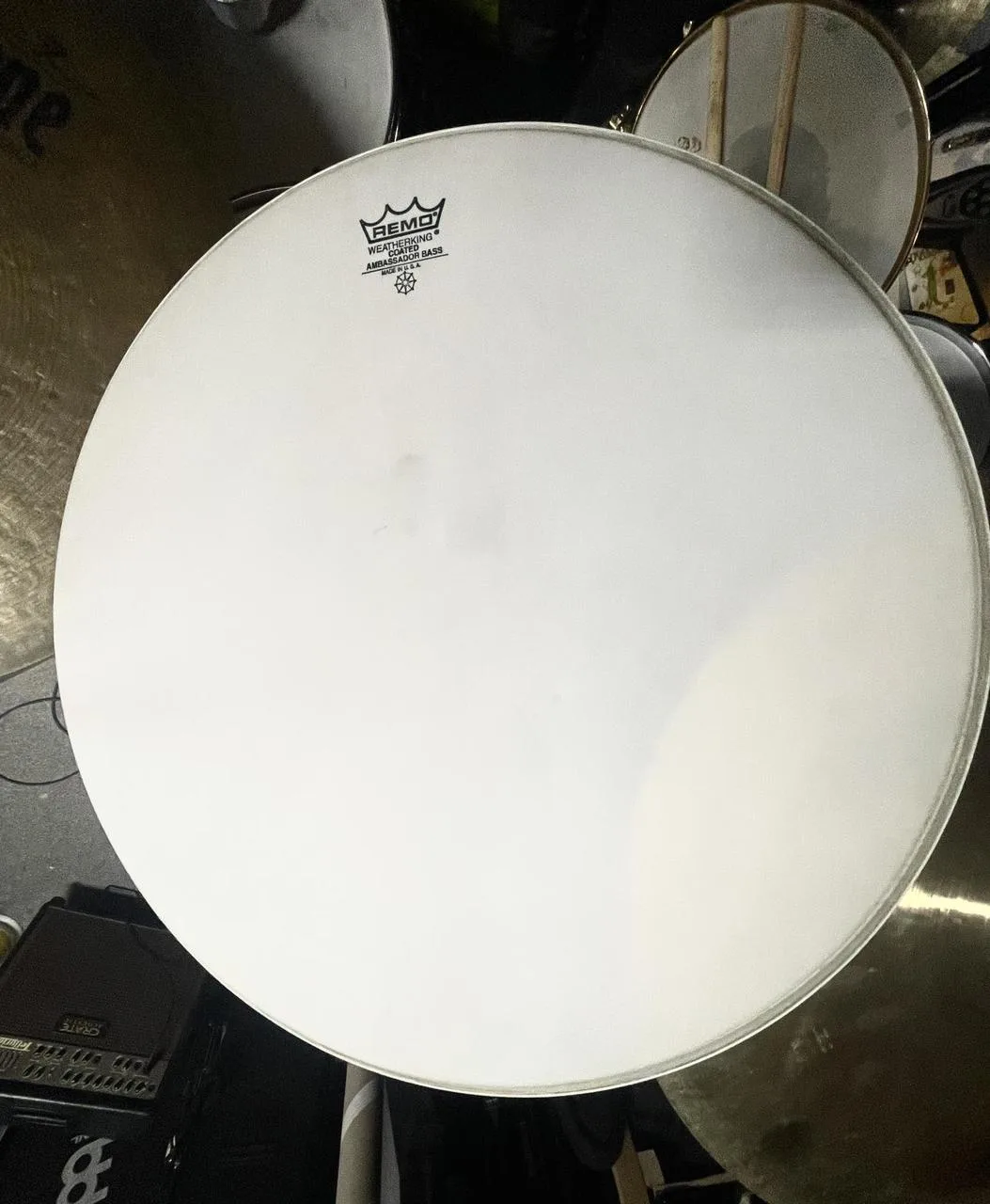 Remo Ambassador coated 20”