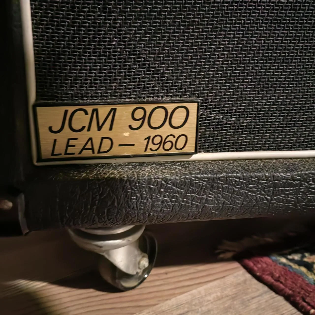 Marshall box JCM900, A, zkosený,