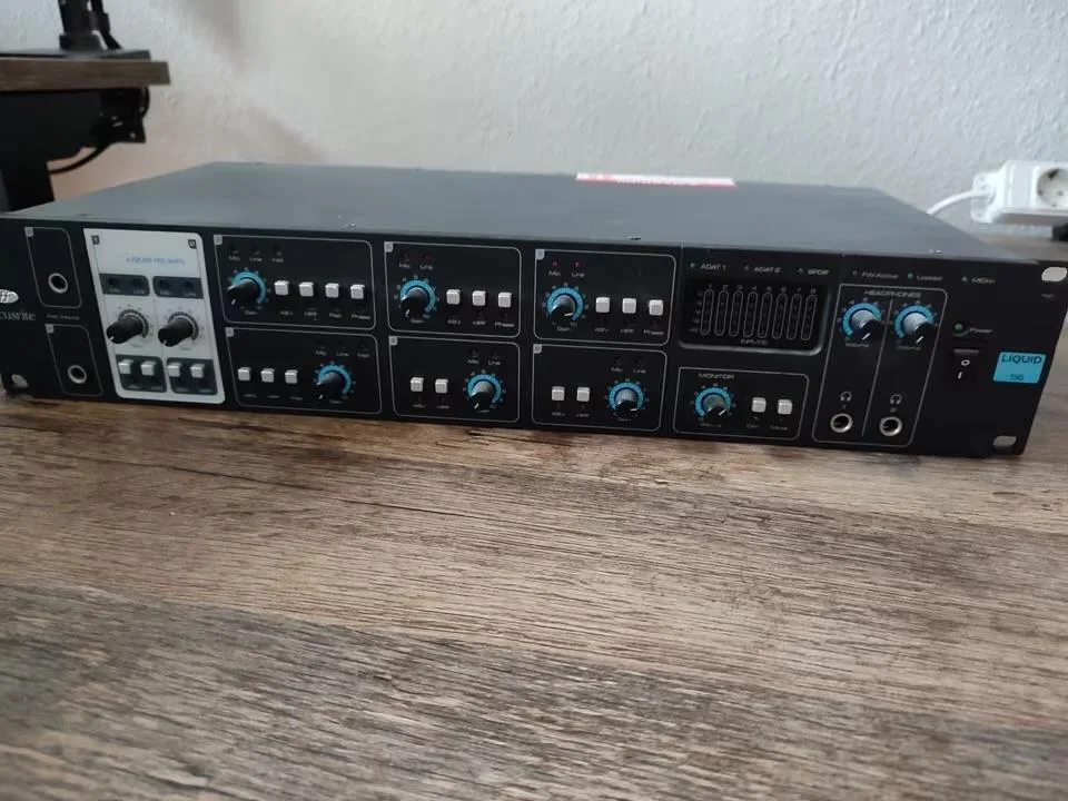 Focusrite Liquid Saffire 56 - Firewire zvuková karta