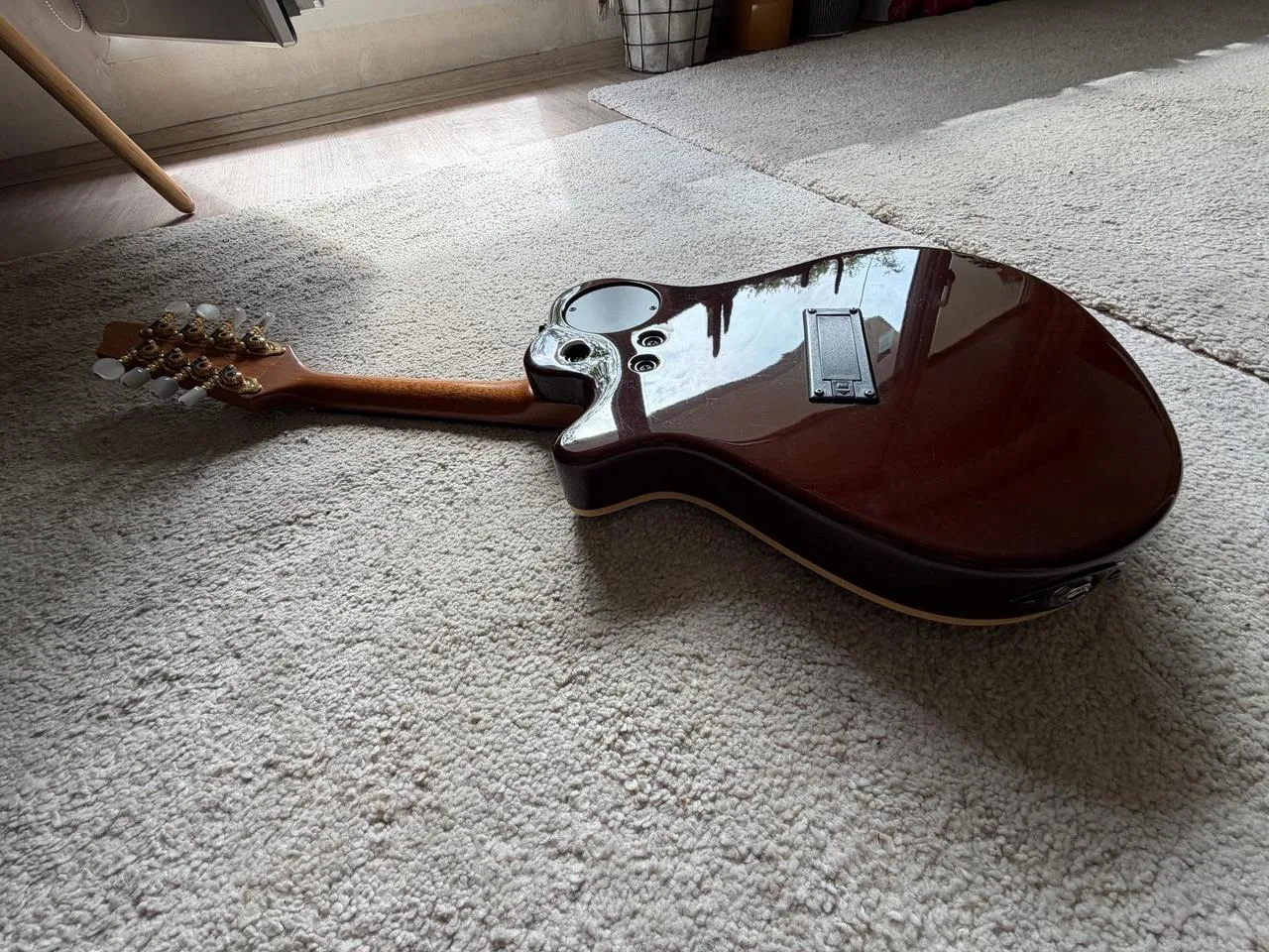 mandolína Godin A8  made in Kanada