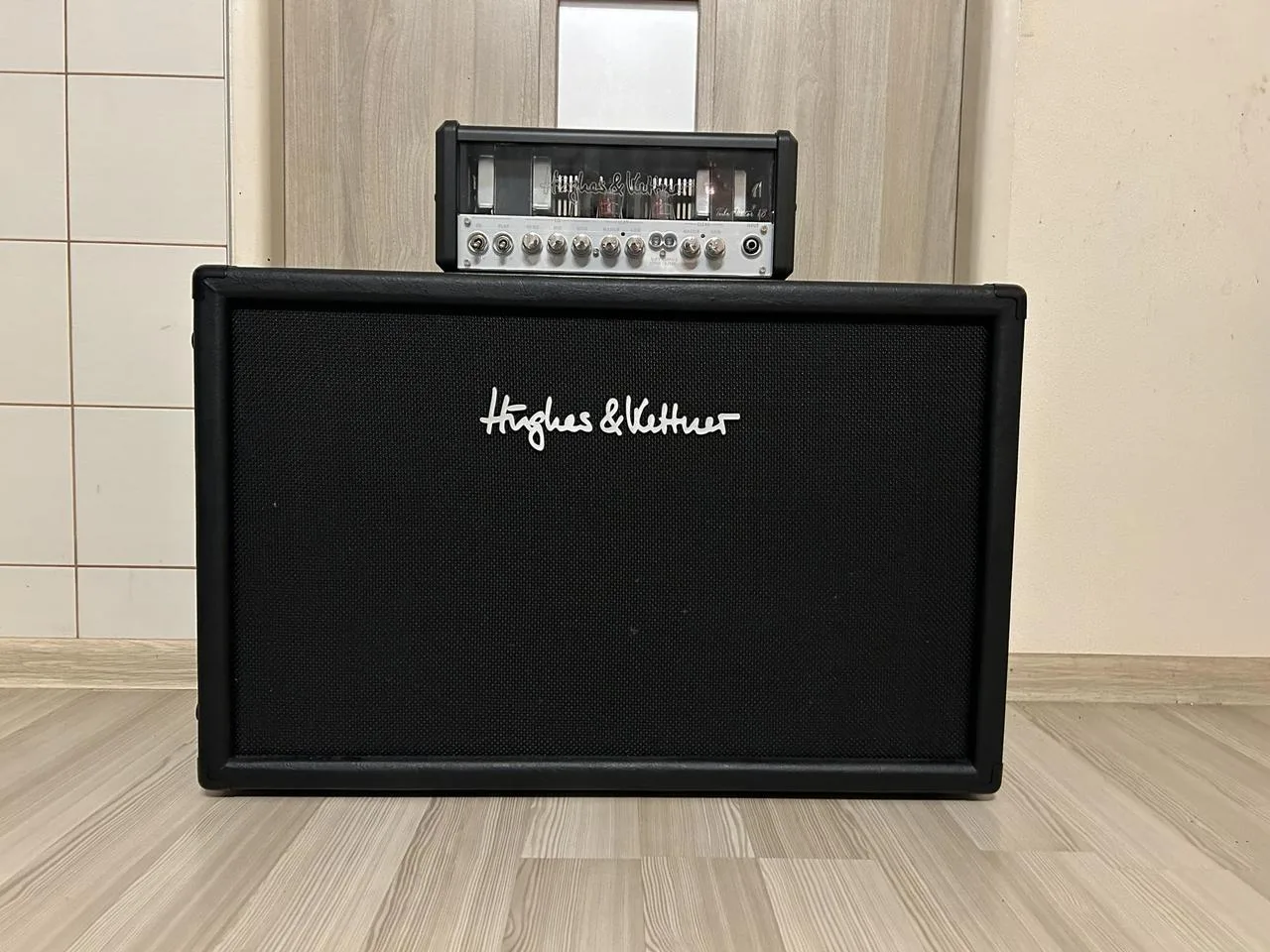 Halfstack H&K TubeMeister 18 + box TM212 + prisl.