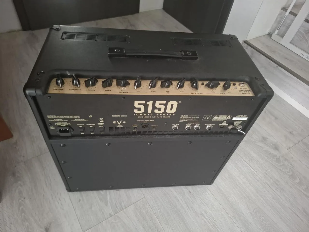 Prodám/vyměním EVH 5150 Iconic 40W 112 EL34