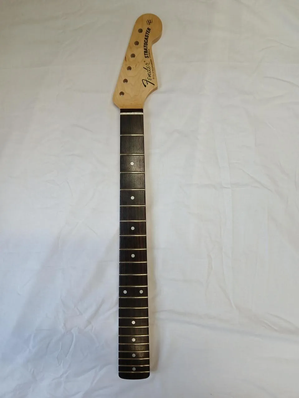 Prodám krk Fender Stratocaster