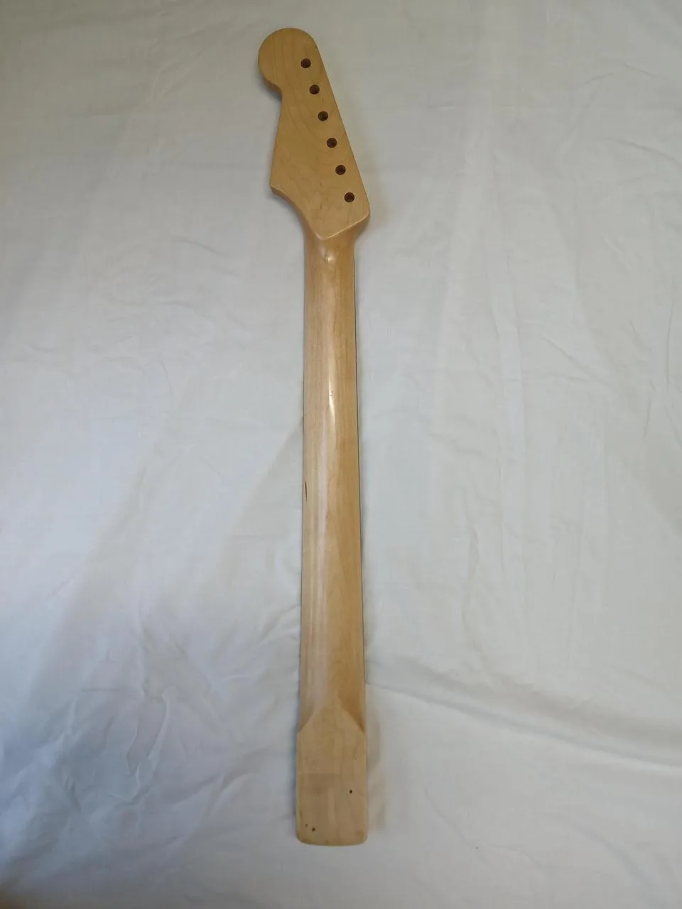 Prodám krk Fender Stratocaster