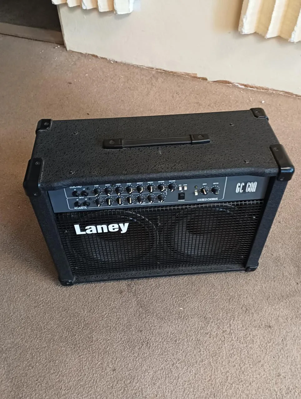 Kytarové kombo LANEY GC60A