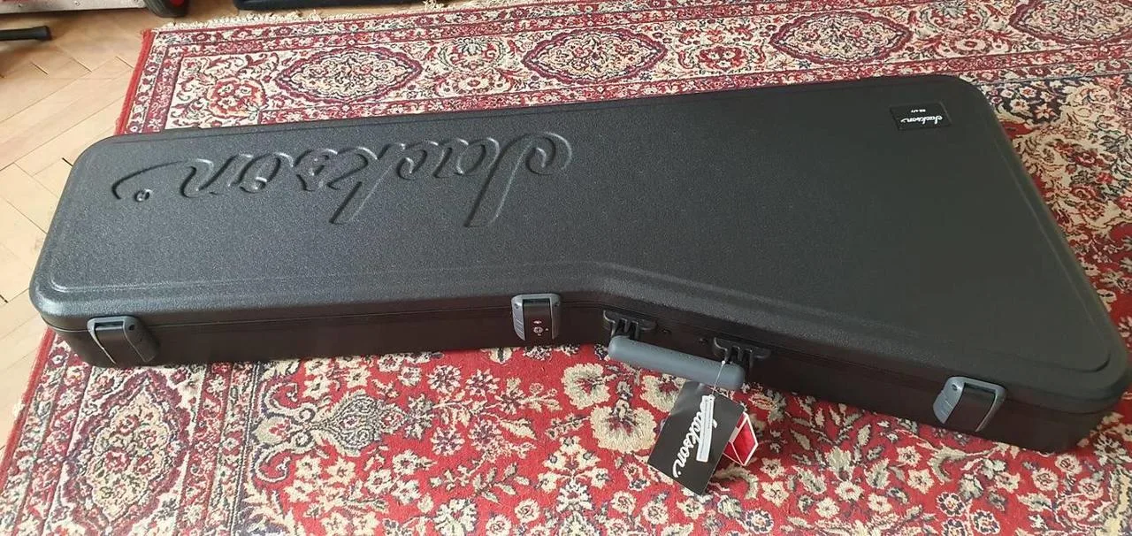 Kytarový kufr Jackson RR 6/7 - NOVÝ!